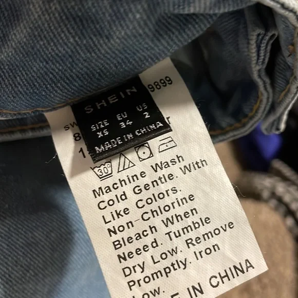 Shein XS Jeans - Picture 2 of 2